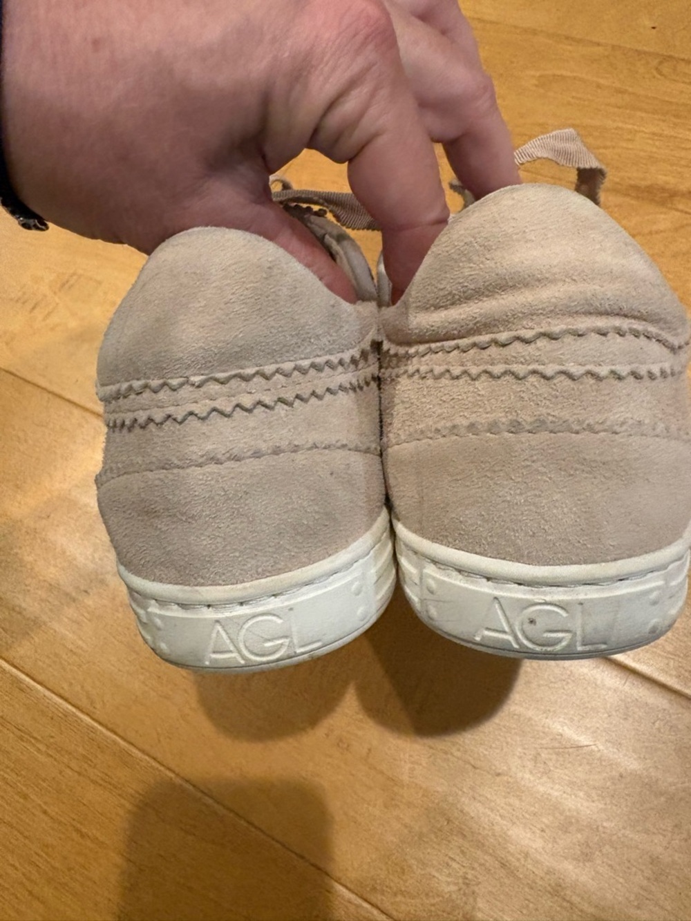 AGL Italy suede tennis shoes beige water resistant sz 39 9 - Picture 5 of 8